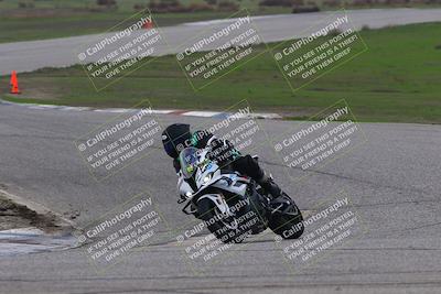 media/Nov-30-2025-TrackDaz (Sun) [[d8b22663df]]/A Group/Session 3 (Off Ramp)/